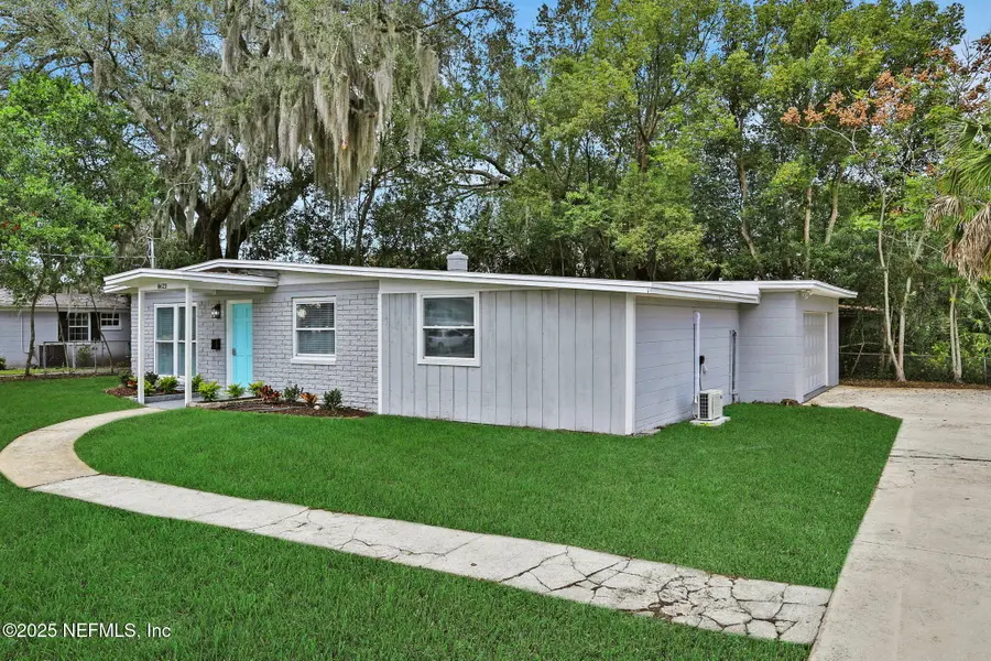 8623 St Patrick Lane, Jacksonville, FL 32216 - Image #3