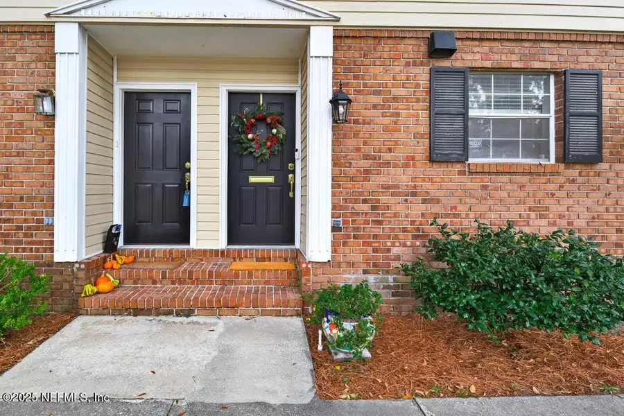 4519 Columbus Circle #1B, Jacksonville, FL 32210 - Image #3