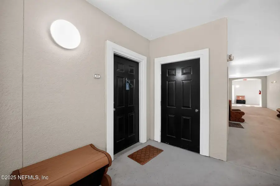 8290 Gate Parkway #707, Jacksonville, FL 32216 - Image #2