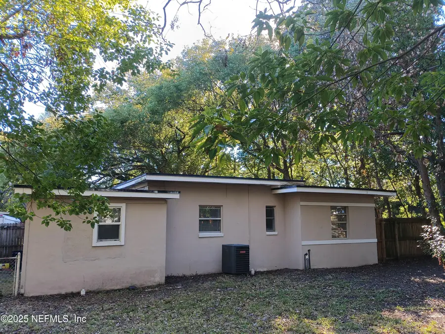 4819 Irvington Avenue, Jacksonville, FL 32210 - Image #2