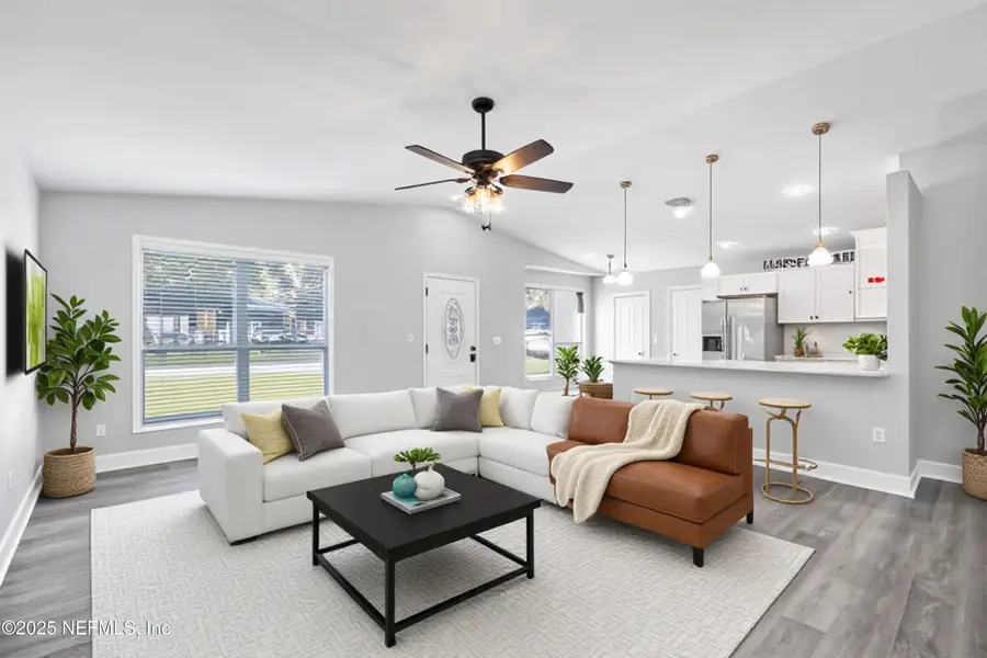 1672 Sandy Hollow Loop, Middleburg, FL 32068 - Image #2