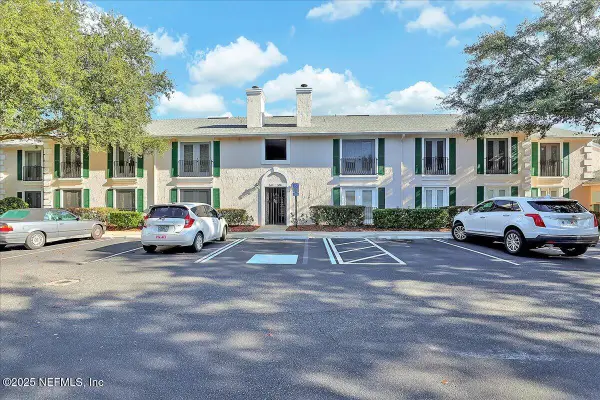 13715 Richmond Park N Drive #507, Jacksonville, FL 32224