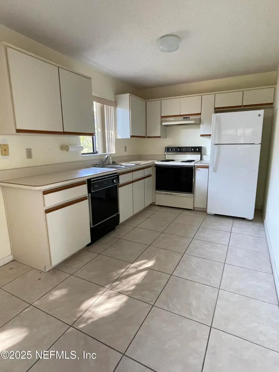 8 Lake Forest Place, Palm Coast, FL 32137 - Image #3