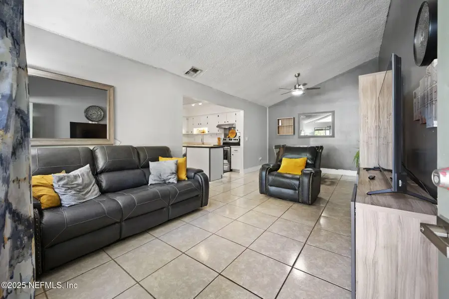 4735 San Jose Manor Drive #3, Jacksonville, FL 32217 - Image #2