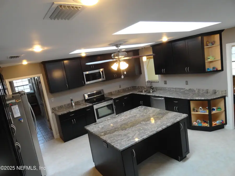 2276 The Woods Drive, Jacksonville, FL 32246 - Image #3