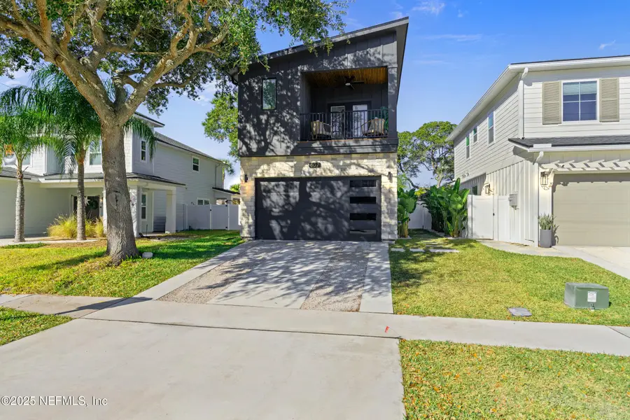 807 16th S Avenue, Jacksonville Beach, FL 32250 - Image #2