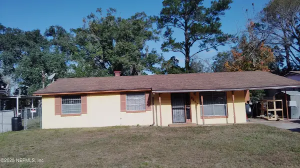 2653 Sandra Lane, Jacksonville, FL 32208