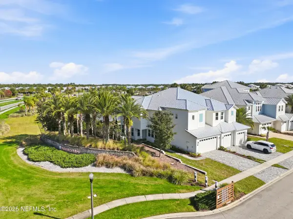 45 Rum Runner Way, St. Johns, FL 32259