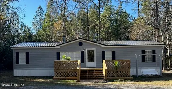 43347 Larsen Road, Callahan, FL 32011