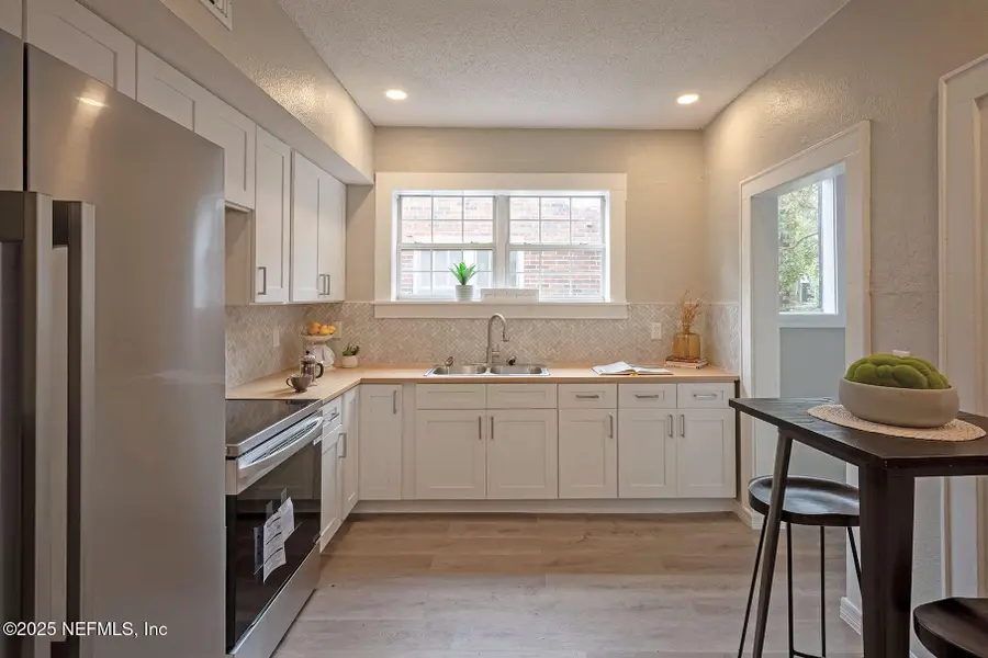 325 Alder Street, Jacksonville, FL 32206 - Image #2