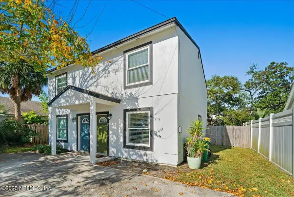 555 7th S Avenue, Jacksonville Beach, FL 32250