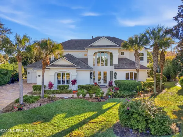 353 Sea Lake N Lane, Ponte Vedra Beach, FL 32082