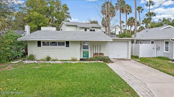 367 7th Street, Atlantic Beach, FL 32233