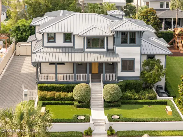 365 8th Street, Atlantic Beach, FL 32233