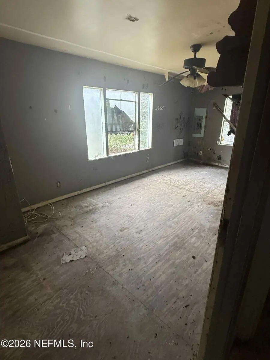 626 Dawn Avenue, Interlachen, FL 32148 - Image #3