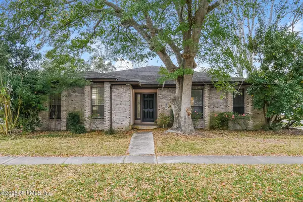 3056 Bridgeview Drive, Jacksonville, FL 32216