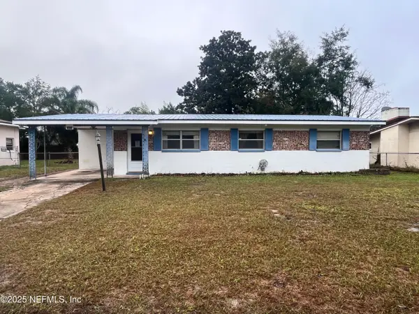 7856 Jaguar Drive, Jacksonville, FL 32244