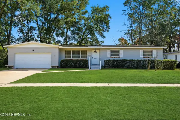 3725 Cherokee Villa Lane, Jacksonville, FL 32277