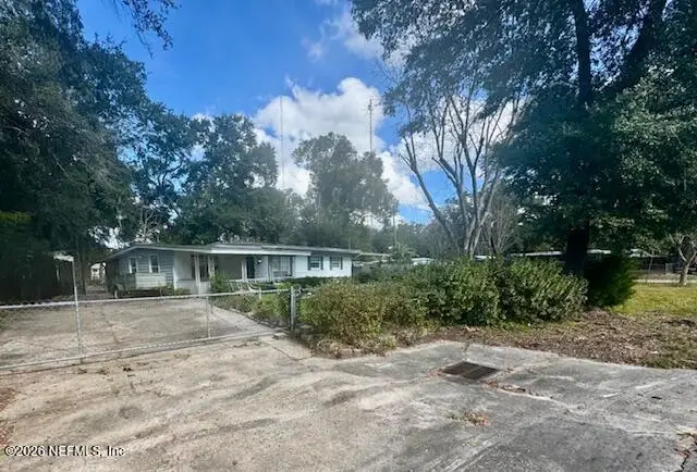 8261 Brackridge Boulevard, Jacksonville, FL 32216 - Image #3