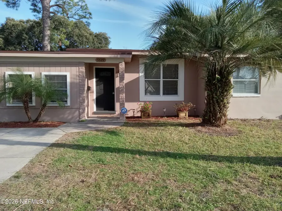 5527 Graywood Road, Jacksonville, FL 32207 - Image #2