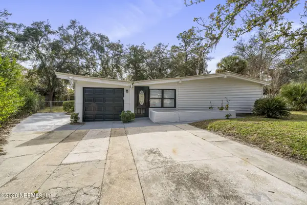 7942 Helston Drive, Jacksonville, FL 32208