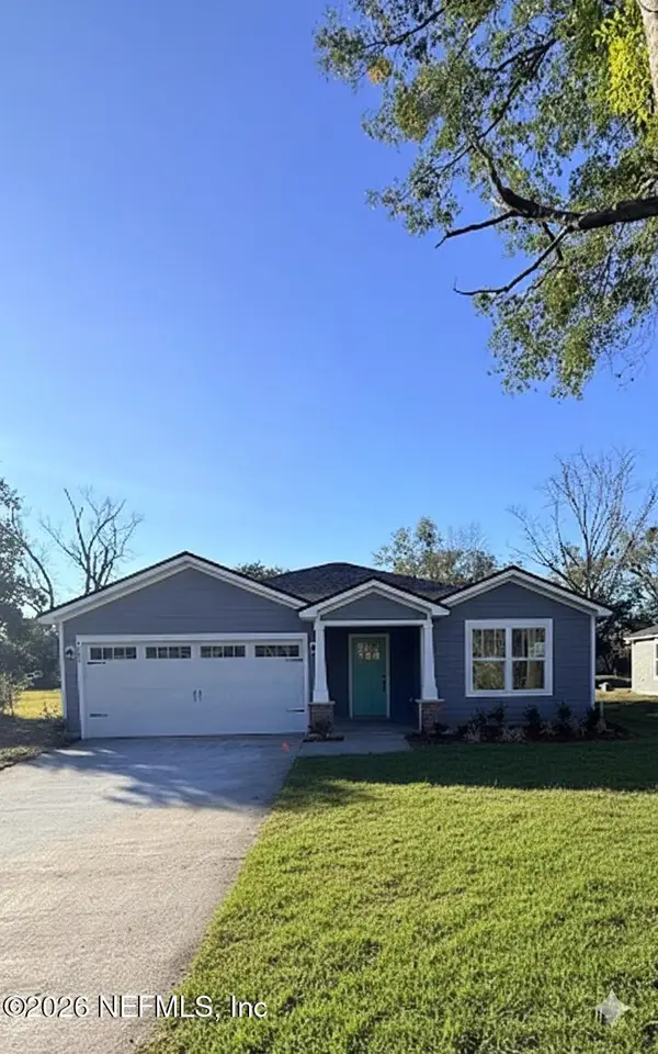 1082 Cahoon Road, Jacksonville, FL 32221
