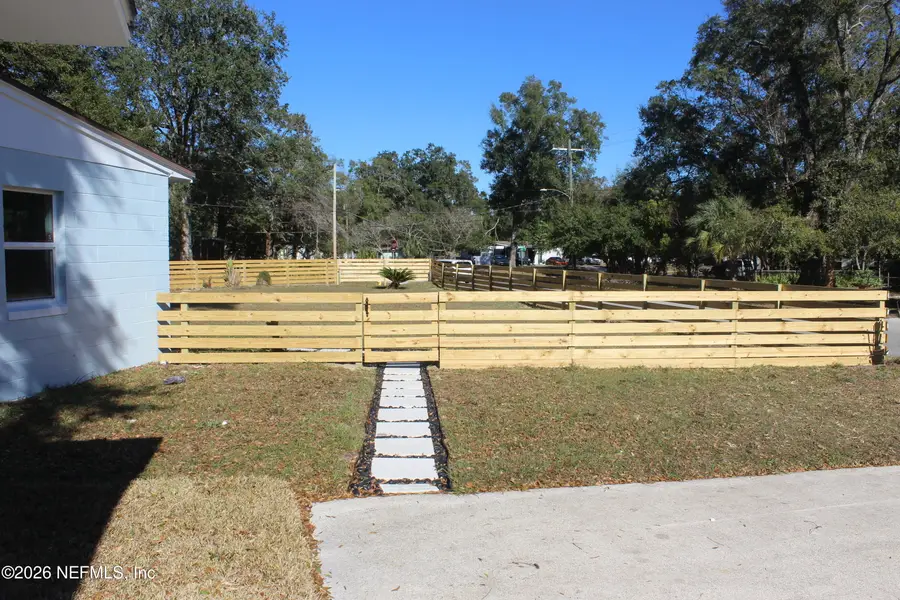 1320 King Arthur Road, Jacksonville, FL 32211 - Image #2