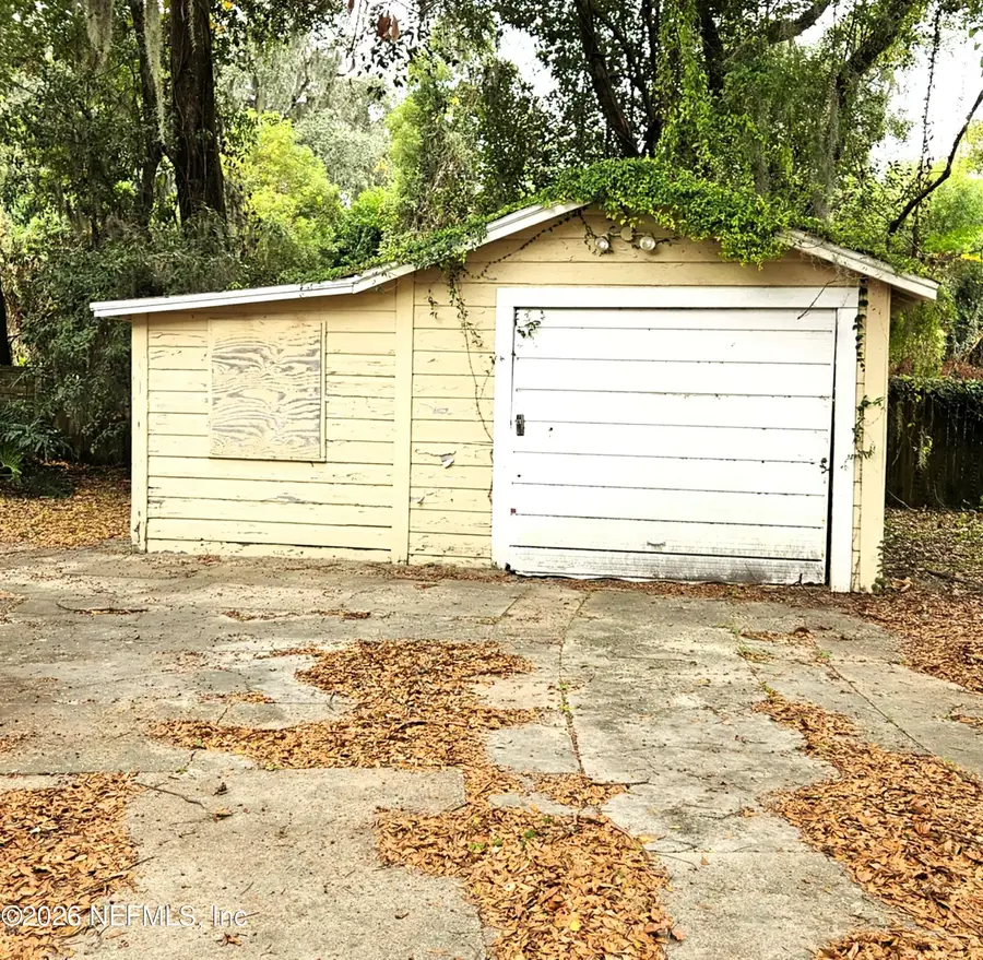 6918 Park Circle, Jacksonville, FL 32208 - Image #2