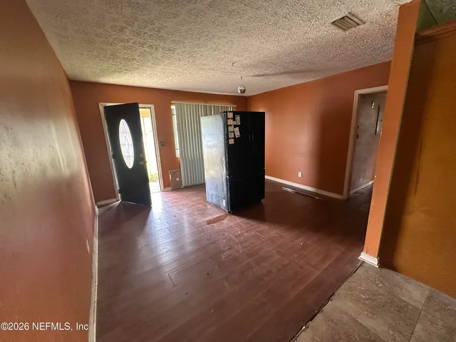 9240 Tamworth Road, Jacksonville, FL 32208 - Image #2