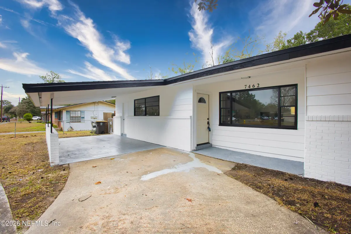7462 Sharbeth S Drive, Jacksonville, FL 32210 - Image #1