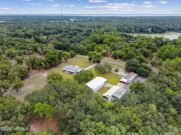 135 Lake Como Drive, Pomona Park, FL 32181