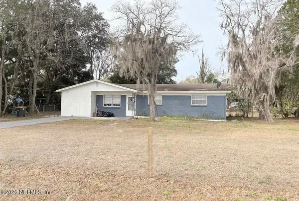 36 Velvet Drive, Jacksonville, FL 32220