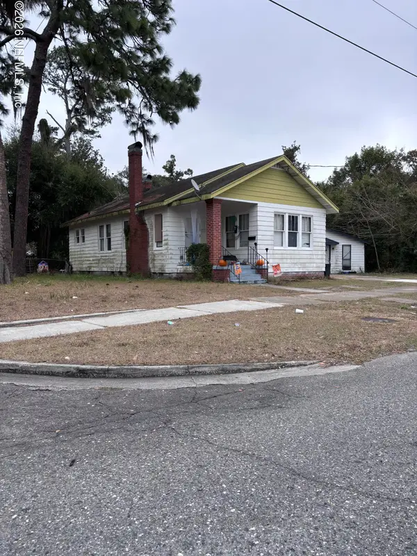 6935 N Pearl Street, Jacksonville, FL 32208