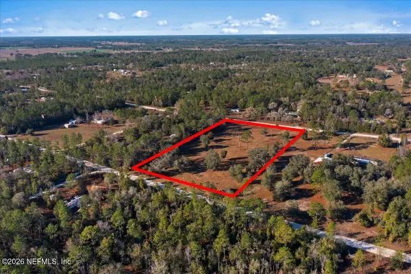 5551 NE 106 Court, Bronson, FL 32621