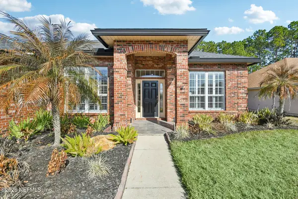 145 Lake Run Boulevard, Jacksonville, FL 32218