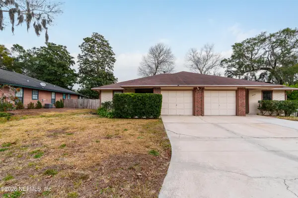 3951 Hollows Drive, Jacksonville, FL 32225