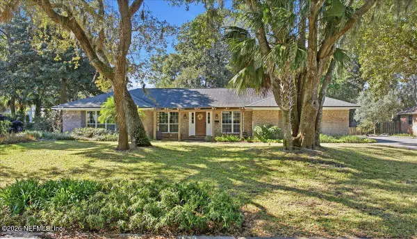 1656 Park W Terrace, Atlantic Beach, FL 32233