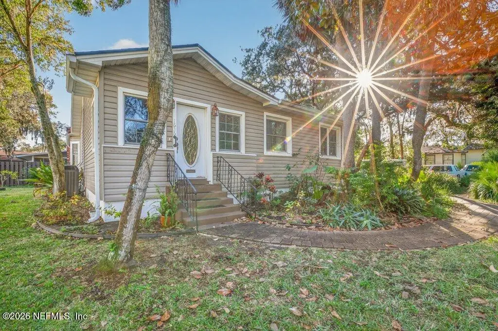 1636 Lower 4th N Avenue, Jacksonville Beach, FL 32250 - Image #1