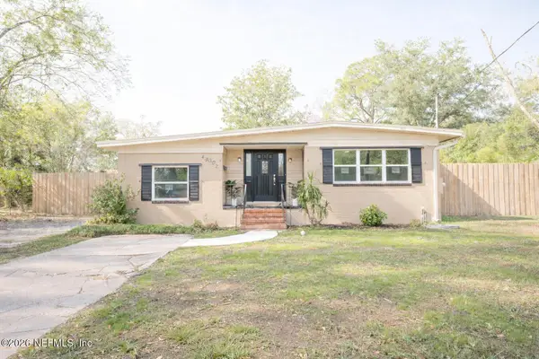 4302 Ish Brant W Court, Jacksonville, FL 32210