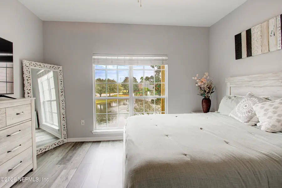 7800 Point Meadows Drive #724, Jacksonville, FL 32256 - Image #2