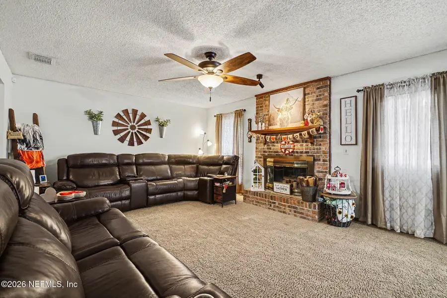 11166 Woodelm E Drive, Jacksonville, FL 32218 - Image #3