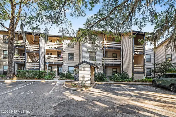 1604 Arcadia Drive #108, Jacksonville, FL 32207