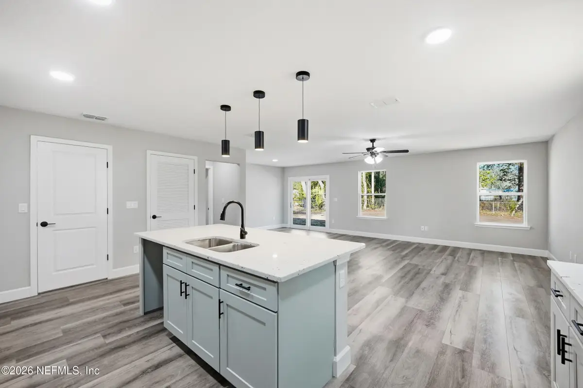 5259 Shenandoah Avenue, Jacksonville, FL 32254 - Image #1