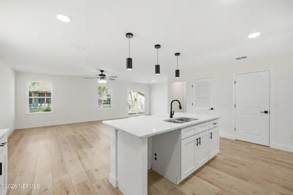 5243 Shenandoah Avenue, Jacksonville, FL 32254