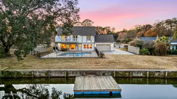 3507 Hidden Lake W Drive, Jacksonville, FL 32216