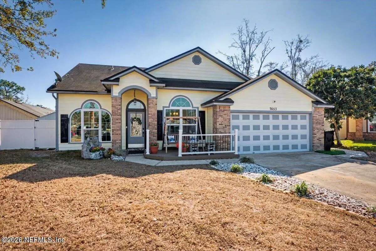 7653 Chelmsford Drive, Jacksonville, FL 32244 - Image #1
