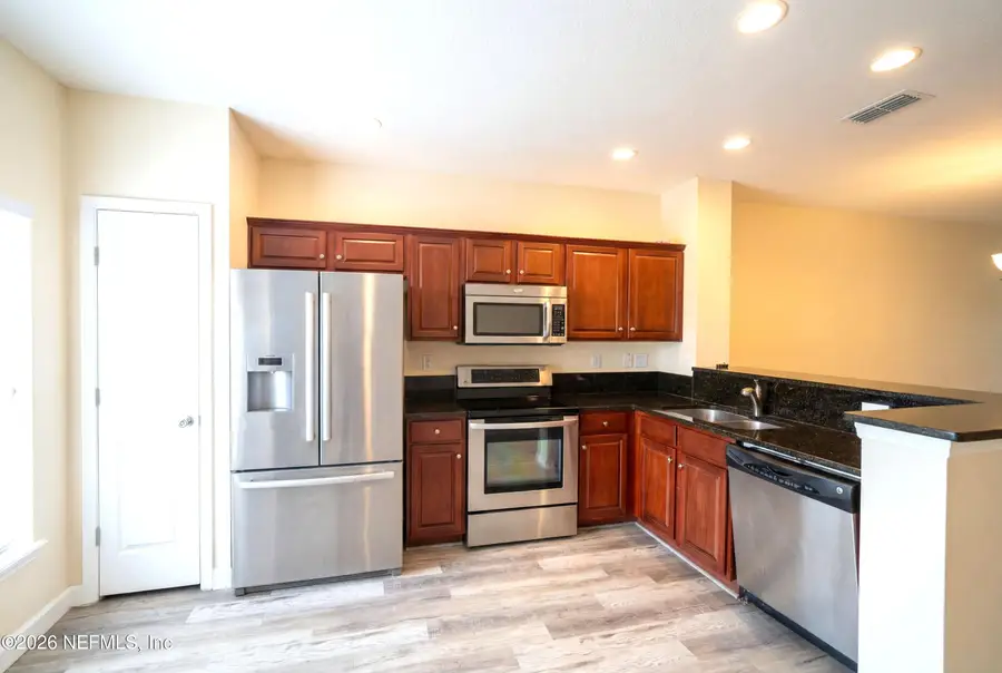 8118 Summergate Court, Jacksonville, FL 32256 - Image #3