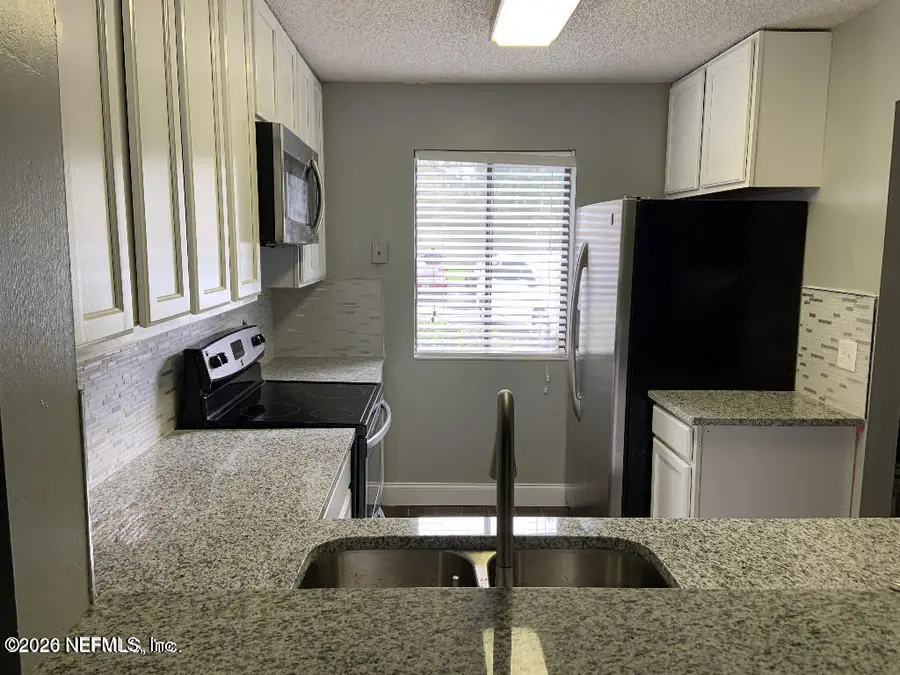 8300 Plaza Gate Lane #1193, Jacksonville, FL 32217 - Image #2