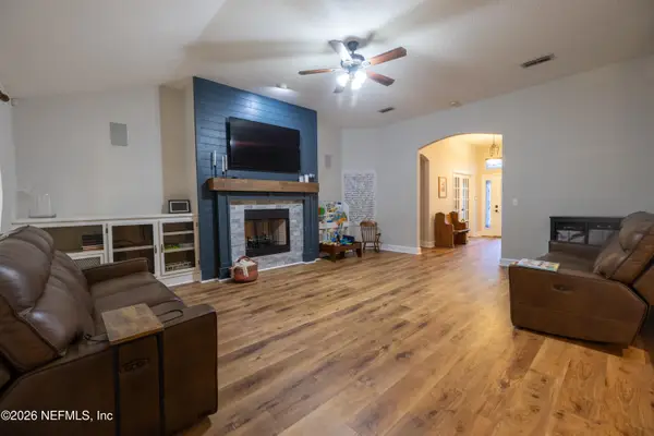 10272 Manorville Drive, Jacksonville, FL 32221