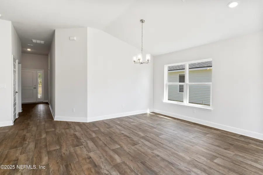 8339 Helmsley Boulevard, Jacksonville, FL 32219 - Image #3